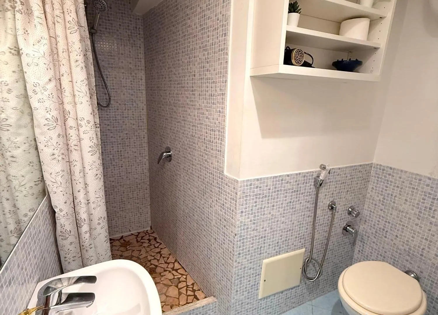 Fiftythree House - In The Heart Of Napoli Apartment Naples